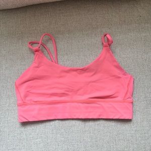 Size 6 lulu bra worn and in great condition.